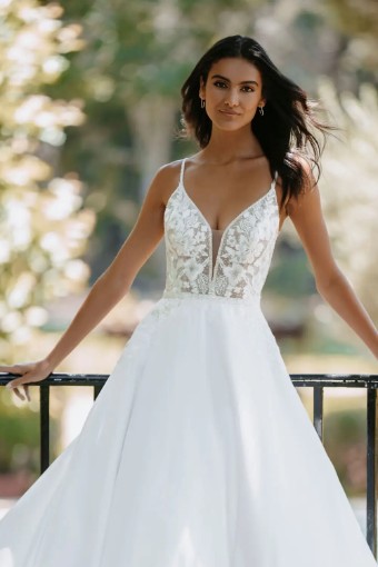 Allure Bridals Style #3511 #2 thumbnail